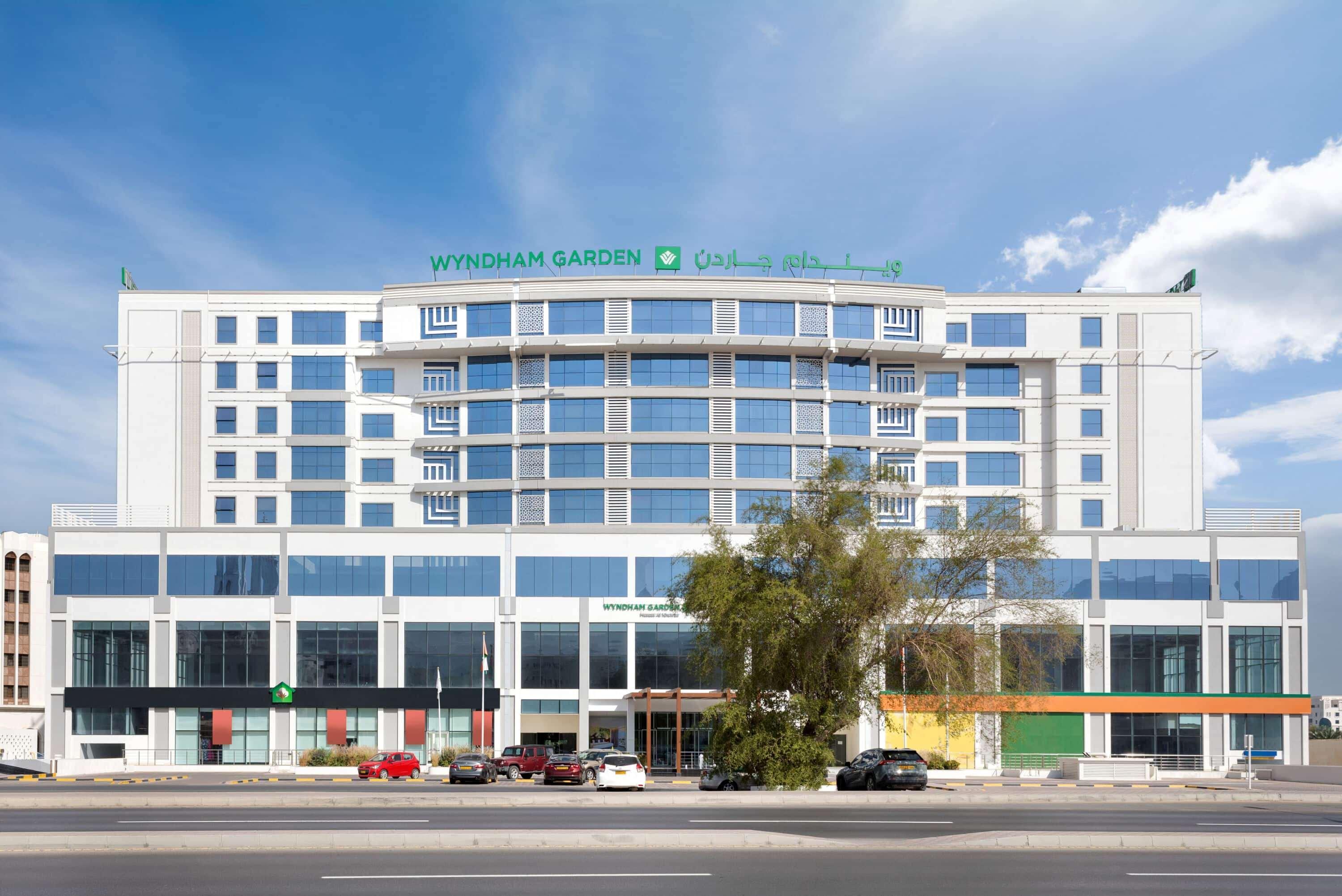 Hotel Wyndham Garden Muscat Al Khuwair Zewnętrze zdjęcie