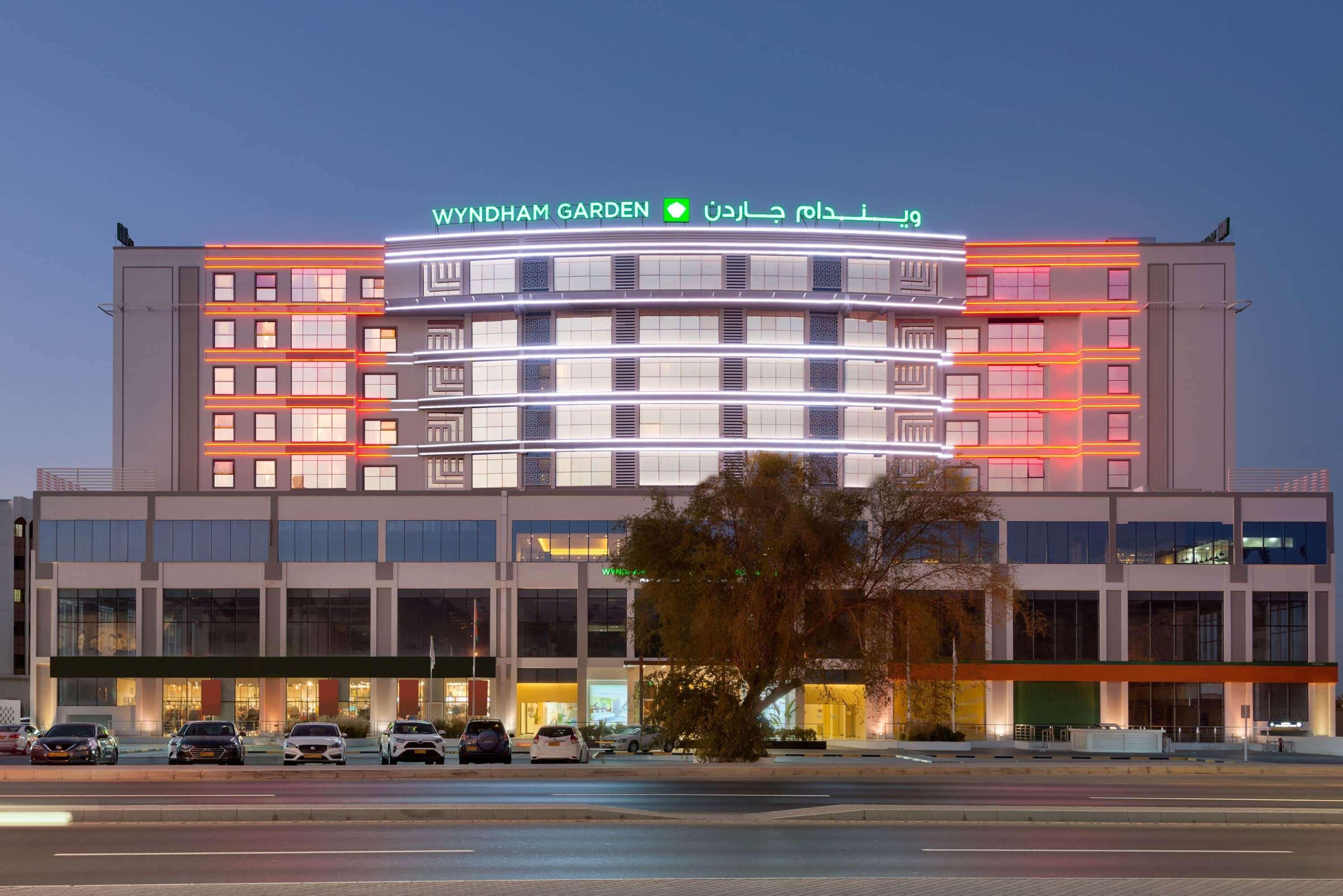 Hotel Wyndham Garden Muscat Al Khuwair Zewnętrze zdjęcie