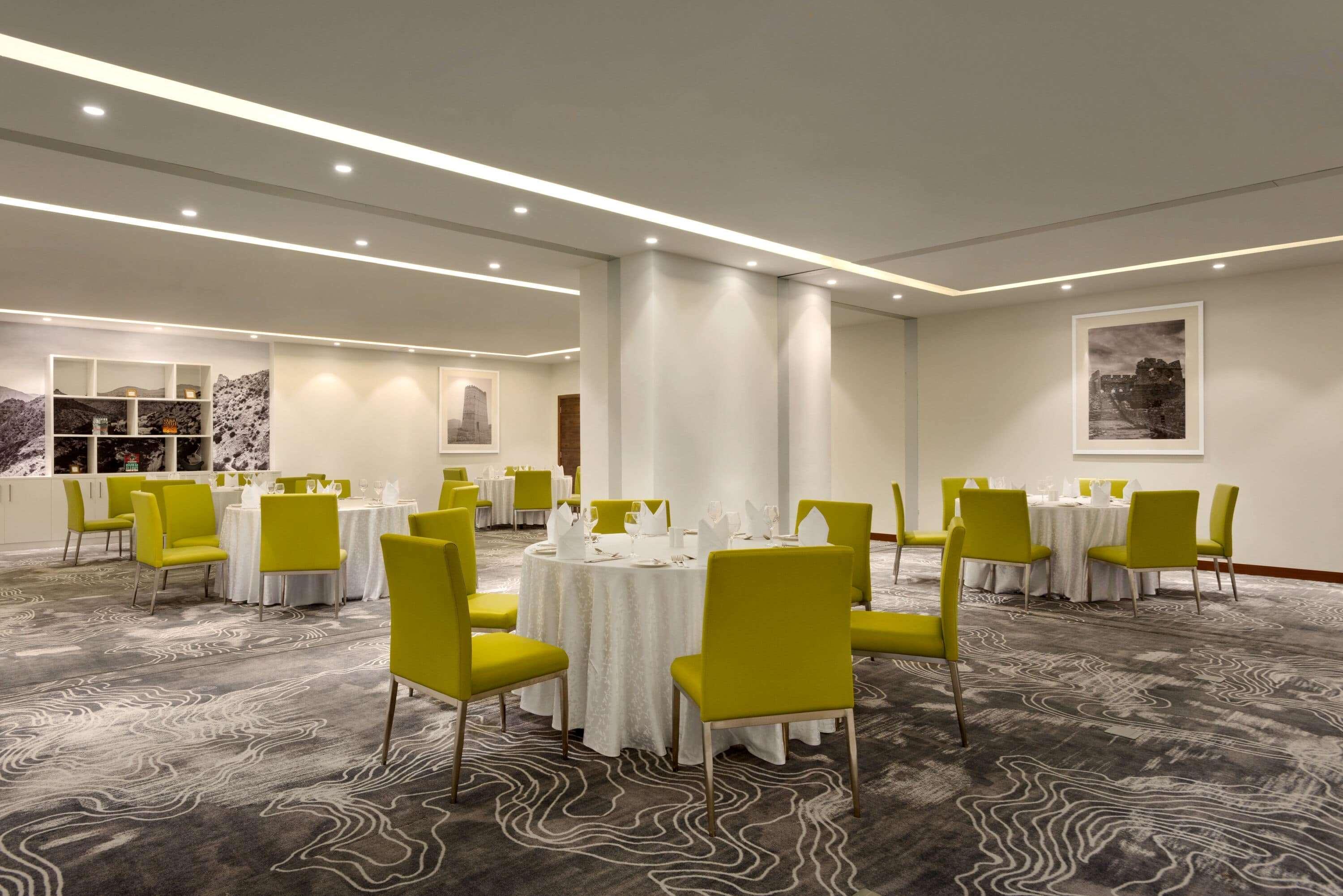 Hotel Wyndham Garden Muscat Al Khuwair Zewnętrze zdjęcie