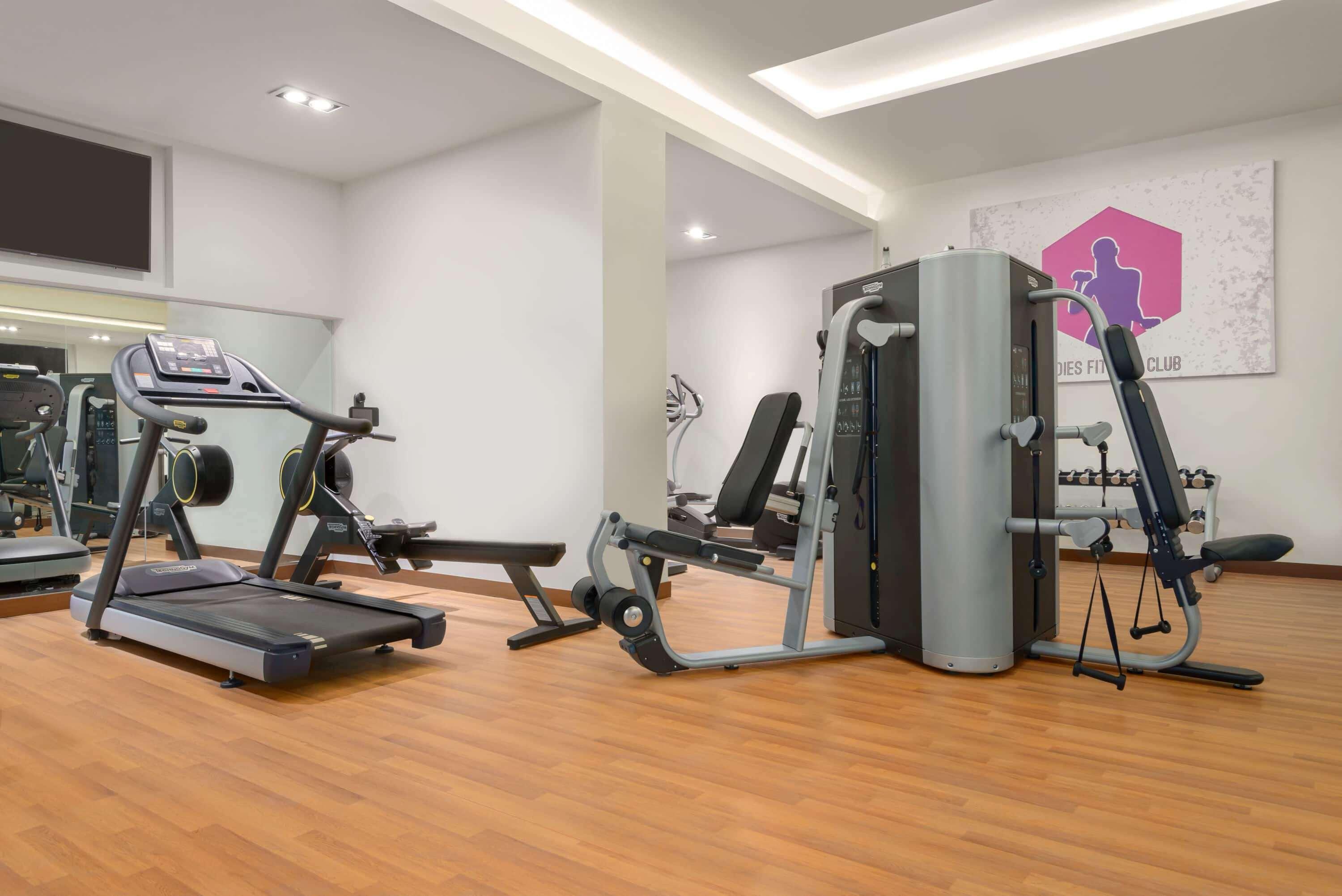 Hotel Wyndham Garden Muscat Al Khuwair Zewnętrze zdjęcie