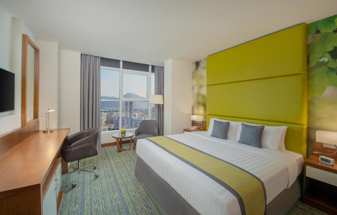 Hotel Wyndham Garden Muscat Al Khuwair Zewnętrze zdjęcie