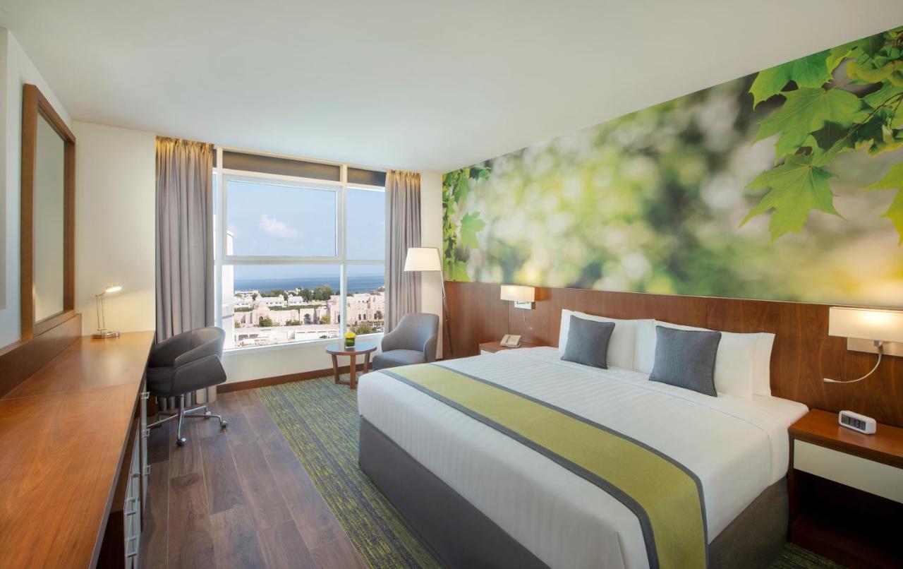 Hotel Wyndham Garden Muscat Al Khuwair Zewnętrze zdjęcie